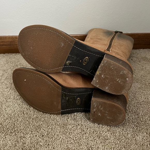 Barely Worn Lucky Brand Hesper Dark Camel Norway boots - Picture 6 of 6